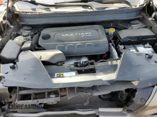 2017 Jeep Cherokee Latitude z VIN 1C4PJMCB3HW602710, wystawiony jako Copart lot #59660665 z przebiegiem 119 158 mil mil oraz Szkoda całkowita • Salvage title. Historia ofert i sprzedaży dostępna na DreamBid. Obrazek 12.