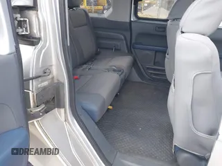2006 Honda Element EX-P with VIN 5J6YH28786L004436, listed as a IAAI auction lot 41877676 with 200,347 mi miles and . Bid and sale history available at DreamBid. Image 8.