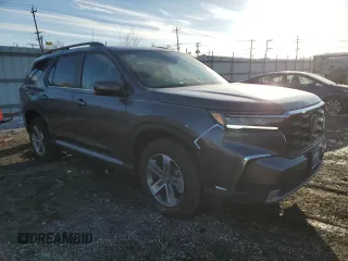 2025 Honda Pilot EX-L with VIN 5FNYG1H44SB063991, listed as a Copart auction lot 47678335 with 5 mi miles and Salvage title. Bid and sale history available at DreamBid. Image 4.