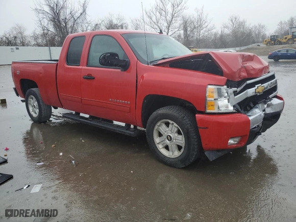 2011 Chevrolet Silverado 1500 LT with VIN 1GCRKSE33BZ454077, listed as a Copart auction lot 47606085 with 138,456 mi miles and Salvage Title. Bid and sale history available at carsss.com. Image 4.