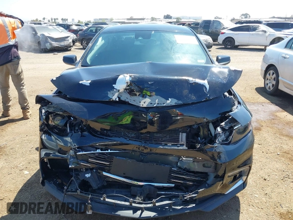 2017 Chevrolet Malibu LT with VIN 1G1ZE5STXHF263594, listed as a IAAI auction lot 41994491 with 74,246 mi miles and . Bid and sale history available at DreamBid. Image 6.