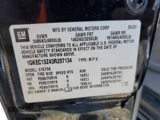 2003 GMC Yukon SLT z VIN 1GKEC13Z43R287134, wystawiony jako Copart lot #53506615 z przebiegiem 199 629 mil mil oraz Szkody całkowita. Historia ofert i sprzedaży dostępna na DreamBid. Obrazek 14.