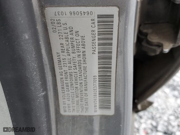 2002 Volkswagen Passat GLS with VIN WVWVD63B82E377059, listed as a Copart auction lot 49886895 with 181,862 mi miles and Salvage Title. Bid and sale history available at carsss.com. Image 13.
