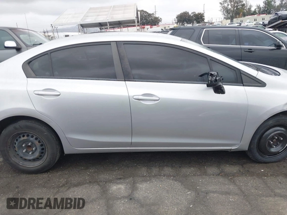 2014 Honda Civic LX z VIN 19XFB2F5XEE232137, wystawiony jako IAAI lot #41493909 z przebiegiem 159 086 mil mil oraz . Historia ofert i sprzedaży dostępna na DreamBid. Obrazek 14.