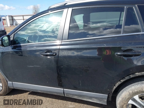 2018 Toyota RAV4 LE with VIN 2T3BFREV2JW749735, listed as a IAAI auction lot 41998068 with 112,468 mi miles. Bid and sale history available at carsss.com. Image 14.