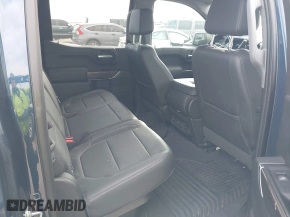 2019 Chevrolet Silverado 1500 LT with VIN 3GCUYDED2KG240176, listed as a IAAI auction lot 41585146 with 85,304 mi miles. Bid and sale history available at carsss.com. Image 8.