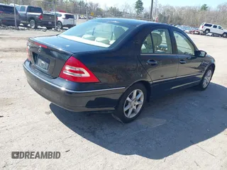 2007 Mercedes-Benz C 280 Luxury with VIN WDBRF54H07A924928, listed as a IAAI auction lot 42091410 with 114,844 mi miles and . Bid and sale history available at DreamBid. Image 4.