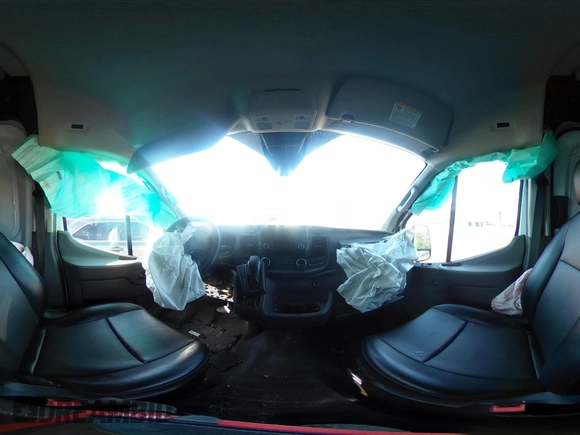 2021 Ford Transit Cargo z VIN 1FTBW3X84MKA60720, wystawiony jako IAAI lot #42202665 z przebiegiem 67 295 mil mil oraz . Historia ofert i sprzedaży dostępna na DreamBid. Obrazek 21.
