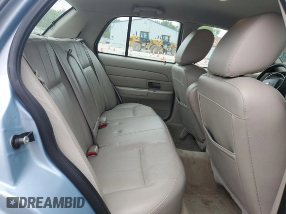 2011 Ford Crown Victoria LX z VIN 2FABP7EV3BX170123, wystawiony jako Copart lot #58020205 z przebiegiem 139 303 mil mil oraz Szkoda całkowita • Salvage title. Historia ofert i sprzedaży dostępna na DreamBid. Obrazek 10.