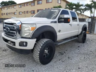 2014 Ford F-250 XL z VIN 1FT7W2BT8EEA83655, wystawiony jako Copart lot #59085615 z przebiegiem 226 240 mil mil oraz Szkoda całkowita • Salvage title. Historia ofert i sprzedaży dostępna na DreamBid. Obrazek 1.