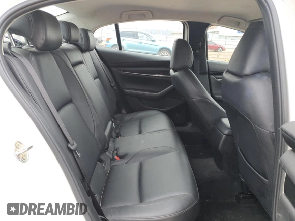 2022 Mazda 3 Select z VIN JM1BPABL1N1501157, wystawiony jako Copart lot #54688555 z przebiegiem 13 076 mil mil oraz Nie do naprawy • Non repairable. Historia ofert i sprzedaży dostępna na DreamBid. Obrazek 10.