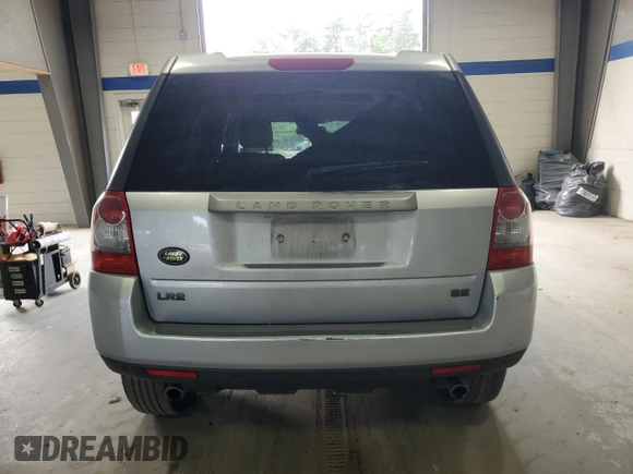 2008 Land Rover LR2 SE with VIN SALFP24N88H019294, listed as a Copart auction lot 54083735 with 223,615 mi miles and Salvage Title. Bid and sale history available at DreamBid. Image 6.