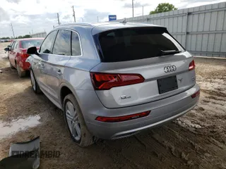 2018 Audi Q5 Premium Plus with VIN WA1BNAFYXJ2211168, listed as a Copart auction lot 45930431 with 25,250 mi miles. Bid and sale history available at carsss.com. Image 3.