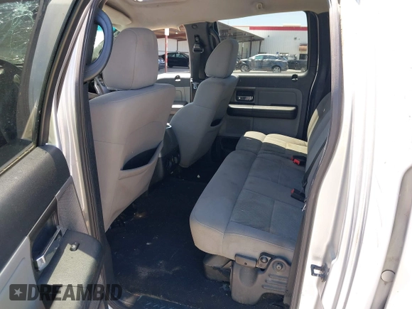 2006 Ford F-150 XLT с VIN 1FTPW14506KC52711, выставлен на аукционе IAAI как лот 42530613 с пробегом 206 528 миль миль и . История ставок и продаж доступна на DreamBid. Изображение 8.