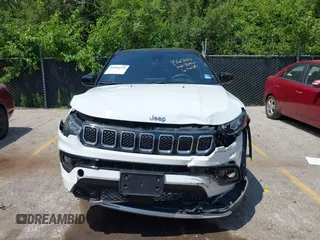 2024 Jeep Compass Limited с VIN 3C4NJDCN1RT595118, выставлен на аукционе IAAI как лот 42666248 с пробегом 42 342 миль миль и . История ставок и продаж доступна на DreamBid. Изображение 12.