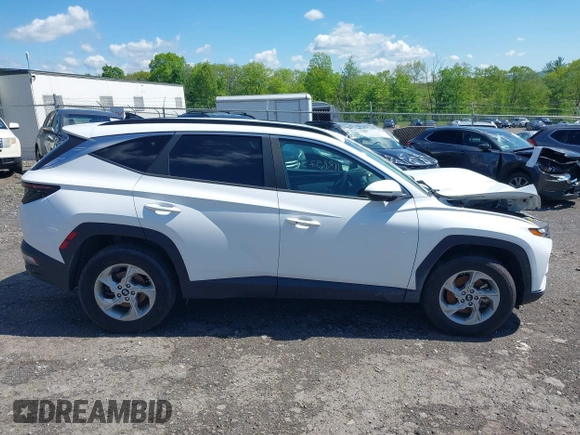 2022 Hyundai Tucson SEL with VIN 5NMJBCAE4NH124578, listed as a IAAI auction lot 41889731 with Not Provided miles. Bid and sale history available at carsss.com. Image 13.