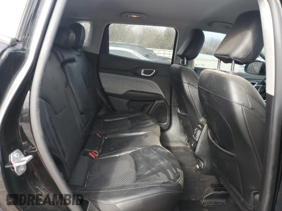 2022 Jeep Compass Latitude with VIN 3C4NJDBB6NT124048, listed as a Copart auction lot 48069535 with 32,784 mi miles and Salvage title. Bid and sale history available at DreamBid. Image 11.