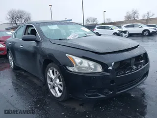 2013 Nissan Maxima 3.5 S with VIN 1N4AA5AP4DC822076, listed as a IAAI auction lot 41916291 with 140,059 mi miles. Bid and sale history available at carsss.com. Image 1.