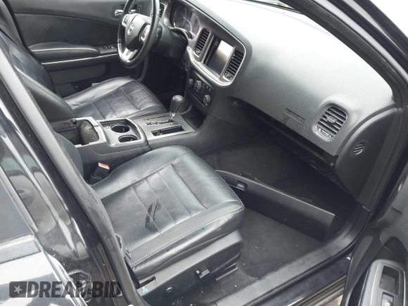 2011 Dodge Charger SE with VIN 2B3CL3CG3BH512706, listed as a IAAI auction lot 42122199 with 181,258 mi miles and . Bid and sale history available at carsss.com. Image 5.