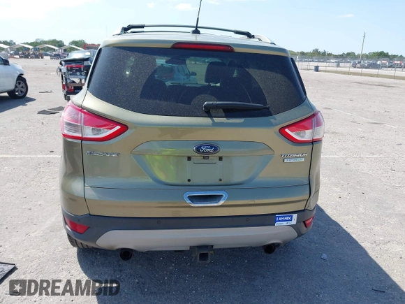 2013 Ford Escape Titanium with VIN 1FMCU0J94DUB06332, listed as a IAAI auction lot 41824742 with 92,633 mi miles. Bid and sale history available at carsss.com. Image 16.