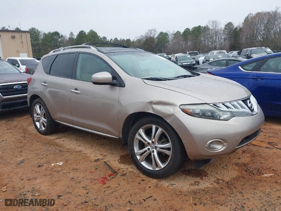 2009 Nissan Murano LE with VIN JN8AZ18WX9W137860, listed as a IAAI auction lot 41761735 with 148,570 mi miles. Bid and sale history available at carsss.com. Image 1.