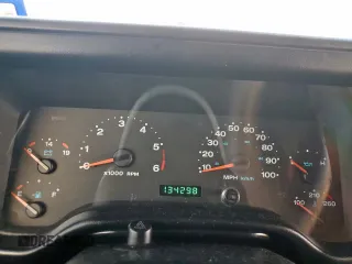 2005 Jeep Wrangler X с VIN 1J4FA39S45P353119, выставлен на аукционе Copart как лот 64206825 с пробегом 134 298 миль миль и Списание • Salvage title. История ставок и продаж доступна на DreamBid. Изображение 9.