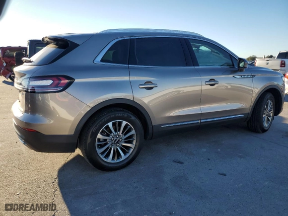 2020 Lincoln Nautilus Standard with VIN 2LMPJ6J90LBL28582, listed as a Copart auction lot 81771224 with 68,204 mi miles and Salvage Title. Bid and sale history available at carsss.com. Image 3.