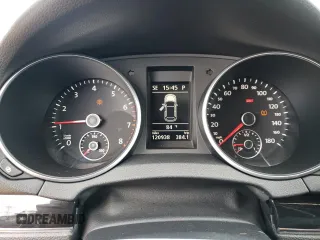 2010 Volkswagen GTI z VIN WVWHV7AJ8AW273514, wystawiony jako Copart lot #53810174 z przebiegiem 120 938 mil mil oraz Szkoda całkowita • Salvage title. Historia ofert i sprzedaży dostępna na DreamBid. Obrazek 9.