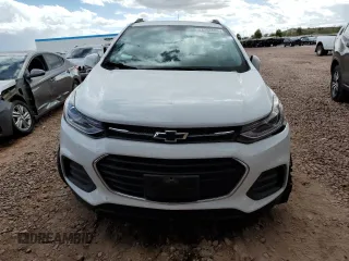 2022 Chevrolet Trax LT with VIN KL7CJPSM0NB556787, listed as a Copart auction lot 44207695 with 17,751 mi miles and Salvage Title. Bid and sale history available at DreamBid. Image 5.