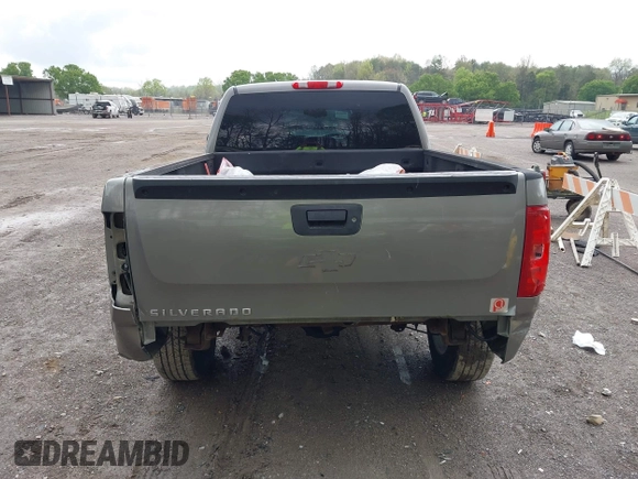 2013 Chevrolet Silverado 1500 LT with VIN 1GCRKSE74DZ254332, listed as a IAAI auction lot 41984869 with 209,242 mi miles and . Bid and sale history available at DreamBid. Image 16.