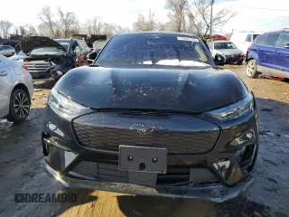 2024 Ford Mustang Mach-E GT with VIN 3FMTK4SX8RMA27672, listed as a Copart auction lot 45042135 with 2,123 mi miles and Salvage Title. Bid and sale history available at DreamBid. Image 5.