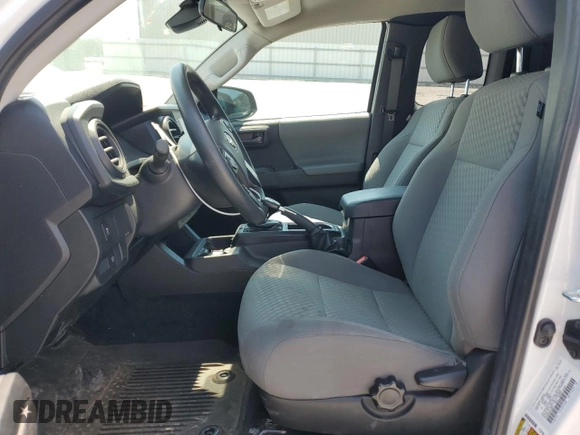 2022 Toyota Tacoma SR z VIN 3TYRZ5CN4NT018897, wystawiony jako Copart lot #59029334 z przebiegiem 34 070 mil mil oraz Szkoda całkowita • Salvage title. Historia ofert i sprzedaży dostępna na DreamBid. Obrazek 7.