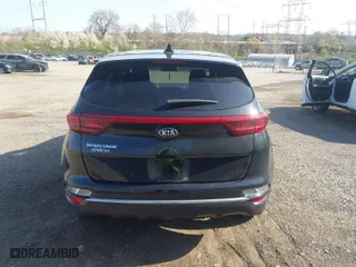 2020 Kia Sportage LX with VIN KNDPM3AC8L7828578, listed as a IAAI auction lot 41938582 with 55,831 mi miles. Bid and sale history available at carsss.com. Image 16.