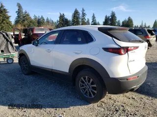 2020 Mazda CX-30 with VIN 3MVDMABL2LM134849, listed as a Copart auction lot 47198735 with 31,797 mi miles and Salvage Title. Bid and sale history available at DreamBid. Image 2.