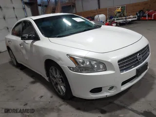 2009 Nissan Maxima 3.5 S with VIN 1N4AA51EX9C840037, listed as a IAAI auction lot 41429538 with 198,521 mi miles. Bid and sale history available at carsss.com. Image 1.