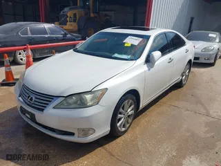 2011 Lexus ES 350 with VIN JTHBK1EGXB2419820, listed as a IAAI auction lot 41901009 with 139,648 mi miles. Bid and sale history available at carsss.com. Image 17.