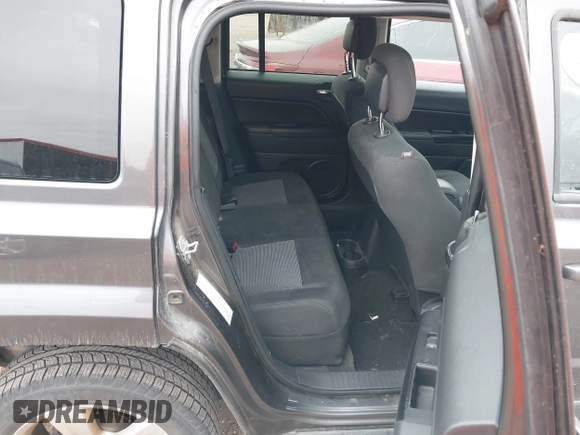 2016 Jeep Patriot High Altitude Edition with VIN 1C4NJRFB4GD617114, listed as a IAAI auction lot 42036037 with 106,205 mi miles. Bid and sale history available at carsss.com. Image 8.