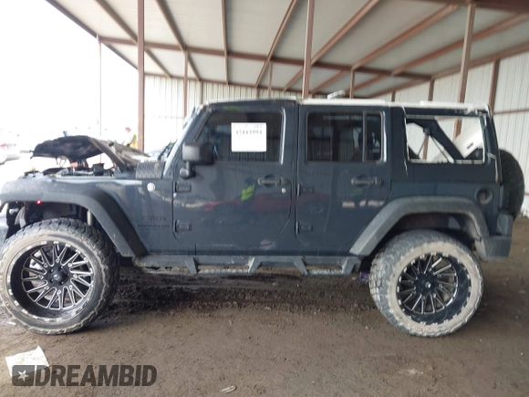 2016 Jeep Wrangler Unlimited Freedom с VIN 1C4BJWDG9GL319356, выставлен на аукционе IAAI как лот 42113994 с пробегом Не указан миль и . История ставок и продаж доступна на DreamBid. Изображение 14.