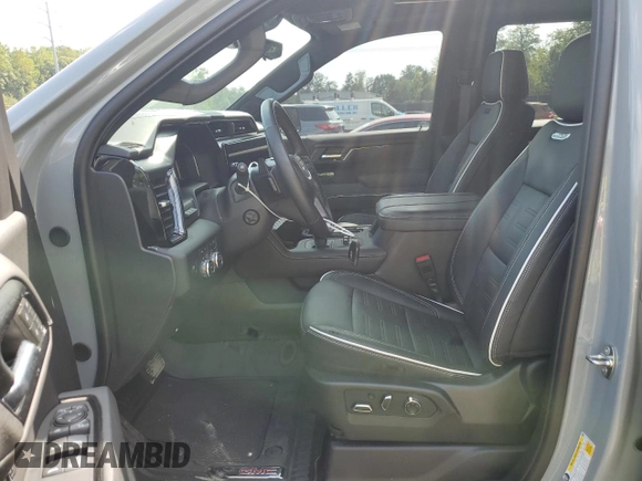 2024 GMC Sierra 1500 with VIN 3GTUUFE80RG144499, listed as a Copart auction lot 68990784 with 16,197 mi miles and Salvage Title. Bid and sale history available at DreamBid. Image 7.