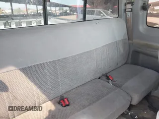 1997 Ford F-150 with VIN 1FTDX1764VKB98042, listed as a IAAI auction lot 42442450 with 203,620 mi miles and . Bid and sale history available at DreamBid. Image 8.