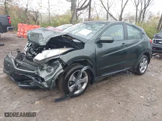 2018 Honda HR-V LX with VIN 3CZRU6H30JG710584, listed as a IAAI auction lot 40770669 with 100,409 mi miles. Bid and sale history available at carsss.com. Image 18.