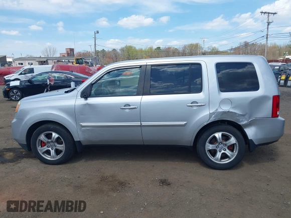 2013 Honda Pilot EX-L with VIN 5FNYF4H56DB028031, listed as a IAAI auction lot 42092264 with 174,520 mi miles. Bid and sale history available at carsss.com. Image 14.