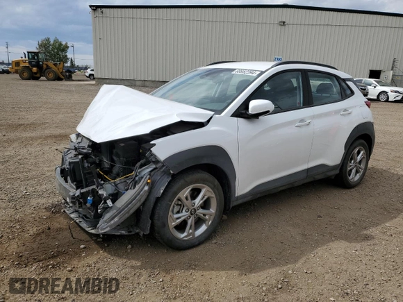 2022 Hyundai Kona SE with VIN KM8K2CAB2NU863916, listed as a Copart auction lot 68952394 with 33,708 mi miles and Salvage Title. Bid and sale history available at carsss.com. Image 1.