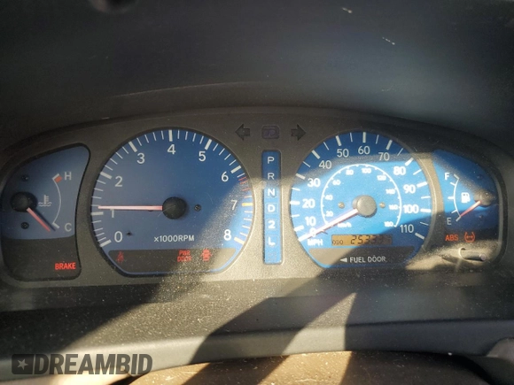 2002 Toyota Sienna LE with VIN 4T3ZF13C72U506585, listed as a Copart auction lot 77424794 with 253,337 mi miles and Clean Title. Bid and sale history available at carsss.com. Image 9.