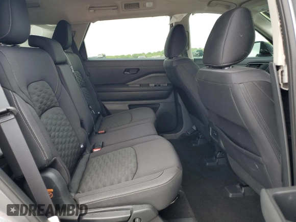 2024 Nissan Pathfinder S with VIN 5N1DR3AC7RC241546, listed as a Copart auction lot 61979645 with 24,407 mi miles and Salvage title. Bid and sale history available at DreamBid. Image 11.