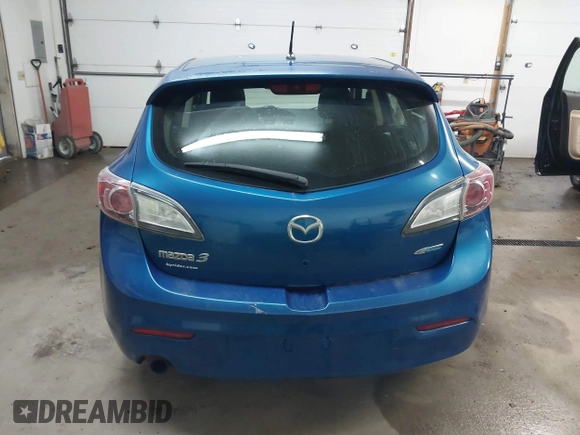 2012 Mazda Mazda3 i Touring with VIN JM1BL1L76C1523276, listed as a IAAI auction lot 41622731 with 184,907 mi miles. Bid and sale history available at carsss.com. Image 16.