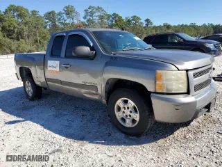 2007 Chevrolet Silverado 1500 Work Truck with VIN 1GCEC19C97Z506576, listed as a Copart auction lot 80519964 with 299,636 mi miles and Salvage Title. Bid and sale history available at carsss.com. Image 4.