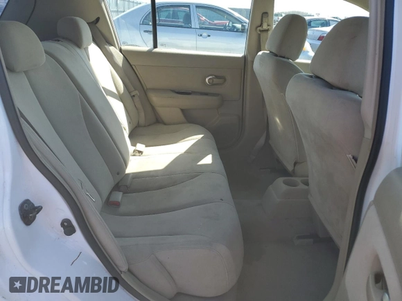2007 Nissan Versa SL z VIN 3N1BC13E97L386866, wystawiony jako Copart lot #54250005 z przebiegiem 220 500 mil mil oraz Czysty tytuł • Clean title. Historia ofert i sprzedaży dostępna na DreamBid. Obrazek 10.