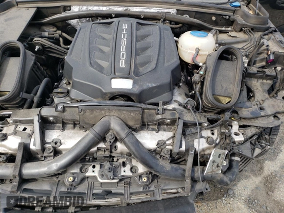 2017 Porsche Macan S with VIN WP1AB2A58HLB18505, listed as a Copart auction lot 49654365 with 68,321 mi miles and Salvage Title. Bid and sale history available at DreamBid. Image 11.