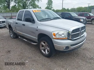 2006 Dodge 1500 SLT with VIN 1D7HU18296S675867, listed as a IAAI auction lot 42193879 with 176,009 mi miles. Bid and sale history available at carsss.com. Image 1.